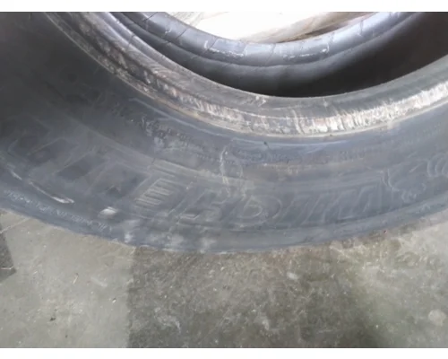 MICHELIN 275/80R22.5 TIRE