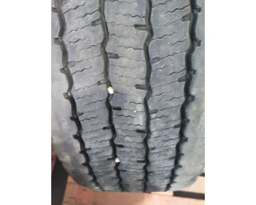 MICHELIN 275/80R22.5 TIRE