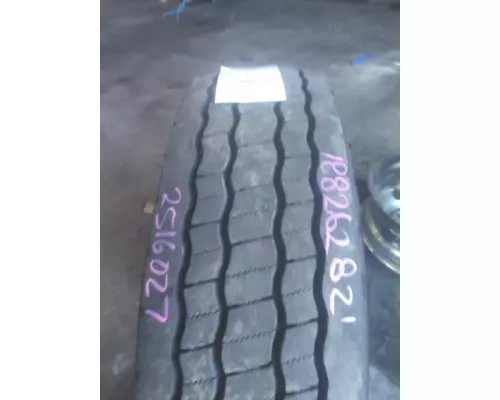 MICHELIN 295/75R22.5 TIRE