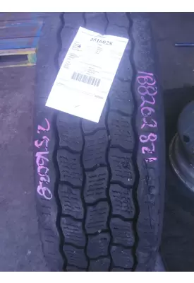MICHELIN 295/75R22.5 TIRE
