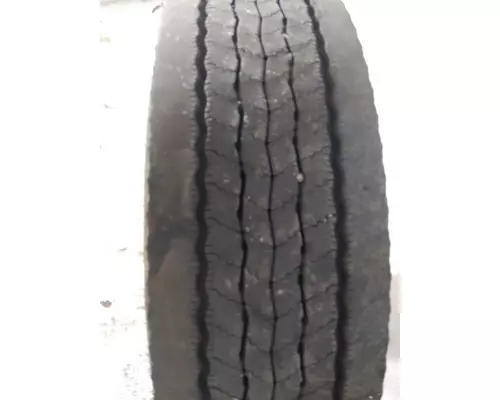 MICHELIN 295/75R22.5 TIRE