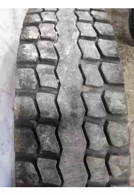 MICHELIN 295/75R22.5 TIRE