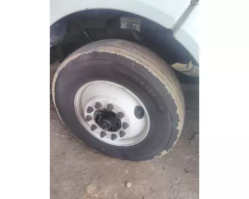 MICHELIN 295/75R22.5 TIRE
