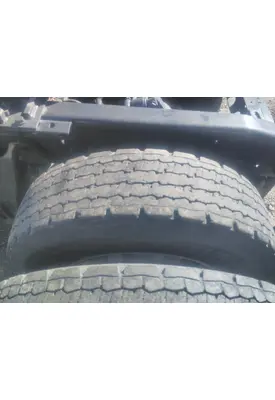 MICHELIN 295/75R22.5 TIRE