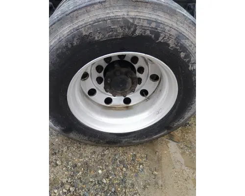 MICHELIN 295/75R22.5 TIRE