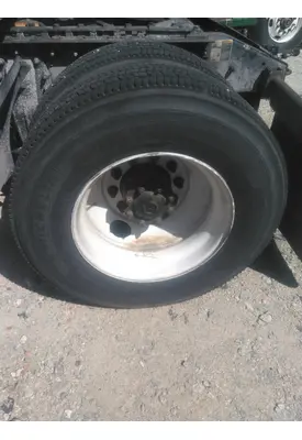 MICHELIN 295/75R22.5 TIRE