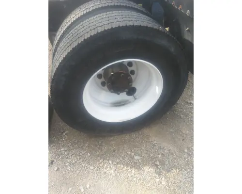 MICHELIN 295/75R22.5 TIRE
