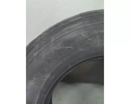 MICHELIN 295/75R22.5 TIRE