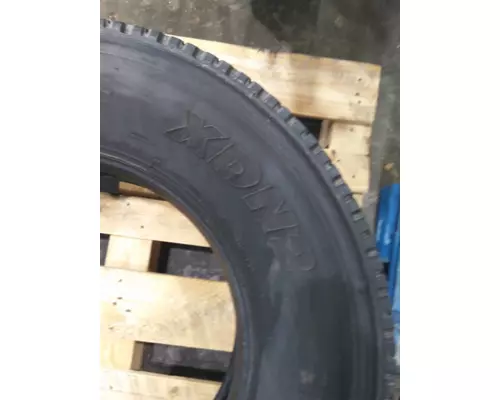 MICHELIN 295/75R22.5 TIRE