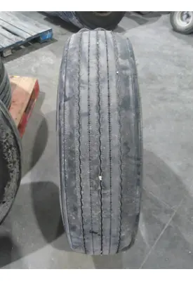 MICHELIN 295/75R22.5 TIRE