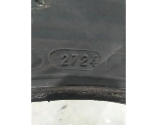 MICHELIN 295/75R22.5 TIRE