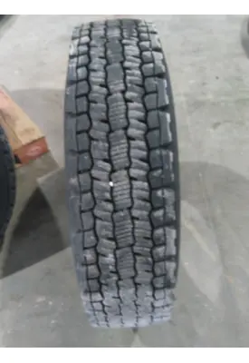 MICHELIN 295/75R22.5 TIRE