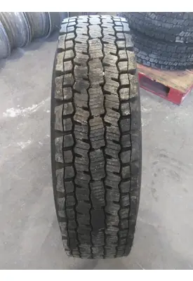 MICHELIN 295/75R22.5 TIRE