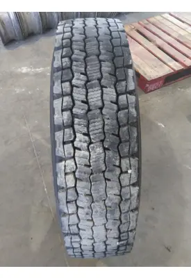 MICHELIN 295/75R22.5 TIRE