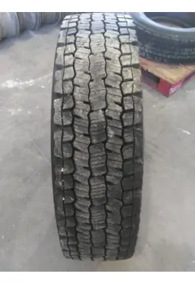 MICHELIN 295/75R22.5 TIRE