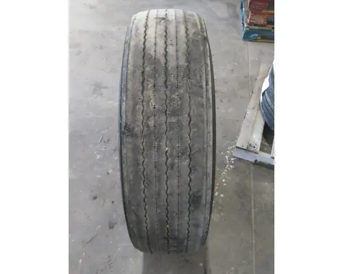 MICHELIN 295/75R22.5 TIRE