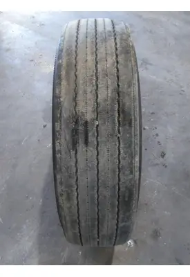 MICHELIN 295/75R22.5 TIRE