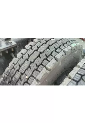 MICHELIN 295/75R22.5 TIRE