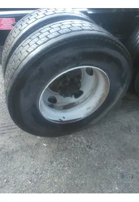 MICHELIN 295/80R22.5 TIRE