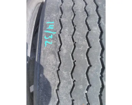 MICHELIN 315/80R22.5 TIRE