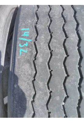 MICHELIN 315/80R22.5 TIRE