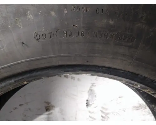 MICHELIN 315/80R22.5 TIRE