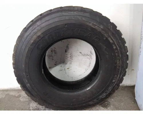 MICHELIN 315/80R22.5 TIRE