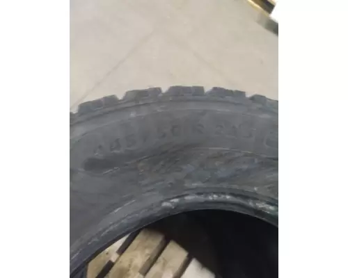 MICHELIN 445/50R22.5 TIRE