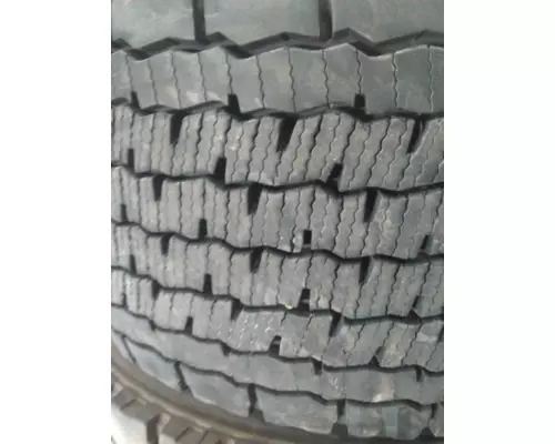 MICHELIN 445/50R22.5 TIRE