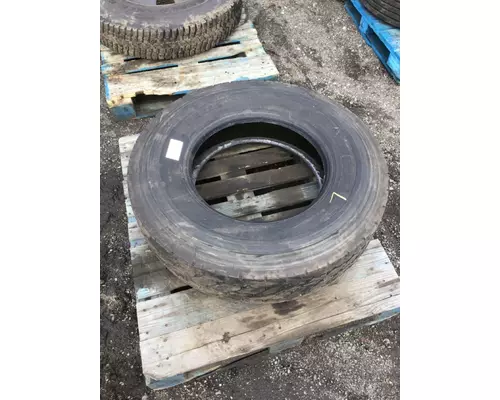 MICHELIN XZE2 Tires