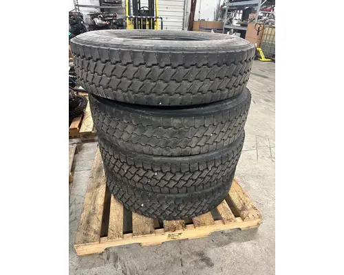 MISC. EQUIPMENT 11R22.5 Tires