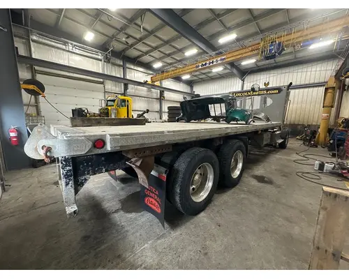 MISC. EQUIPMENT FLAT BED Box  Bed