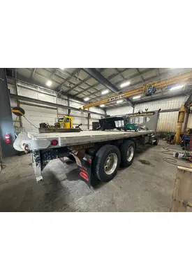 MISC. EQUIPMENT FLAT BED Box / Bed