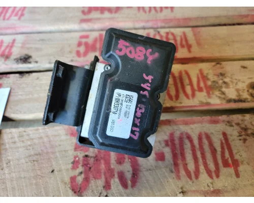 MITSUBISHI FUSO  FE160 ECM (Brake & ABS)