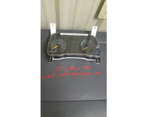 MITSUBISHI FUSO  FE160 Instrument Cluster