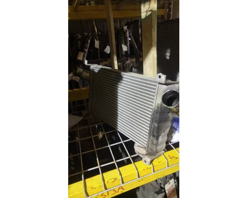 MITSUBISHI FUSO  FE160 Intercooler