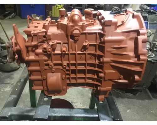 MITSUBISHI FUSO 6 SPEED TRANSMISSION ASSEMBLY