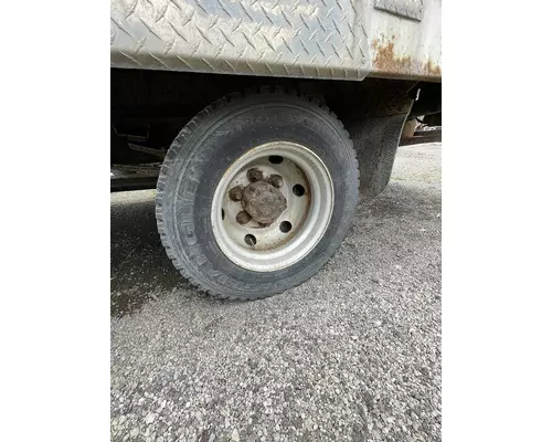 MITSUBISHI FUSO FE-SP Complete Vehicle
