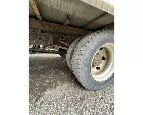 MITSUBISHI FUSO FE-SP Complete Vehicle