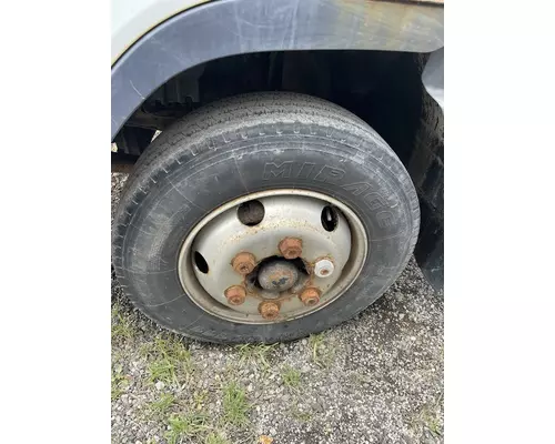 MITSUBISHI FUSO FE-SP Complete Vehicle