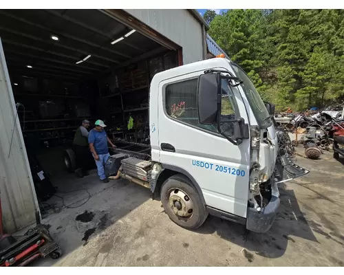 MITSUBISHI FUSO FE-SP Radiator Overflow Bottle