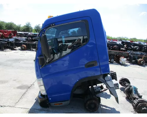 MITSUBISHI FUSO FE145 CAB