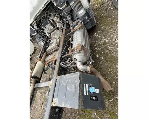 MITSUBISHI FUSO FE180 Complete Vehicle