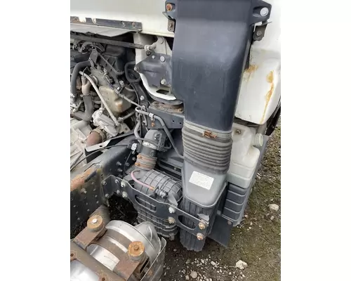 MITSUBISHI FUSO FE180 Complete Vehicle