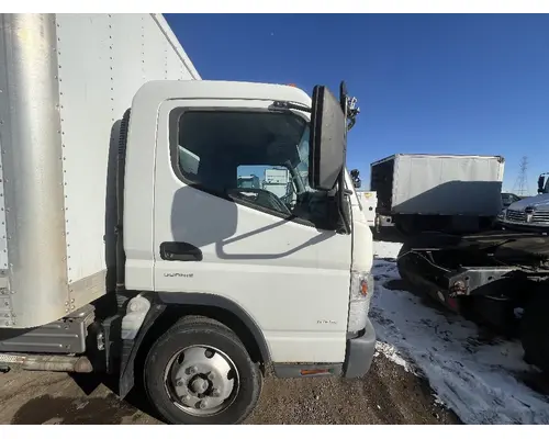 MITSUBISHI FUSO FE180 Door Assembly, Front