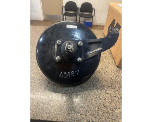 MITSUBISHI FUSO FE180 Power Brake Booster