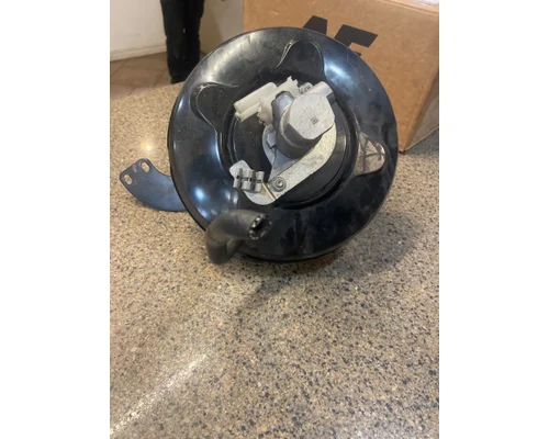 MITSUBISHI FUSO FE180 Power Brake Booster