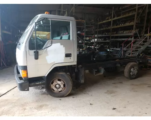 MITSUBISHI FUSO FE439 Cab