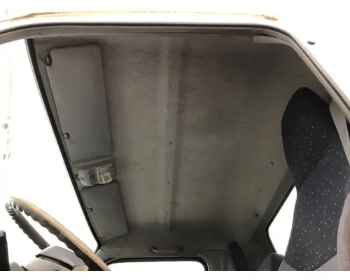 MITSUBISHI FUSO FE649 Cab Assembly