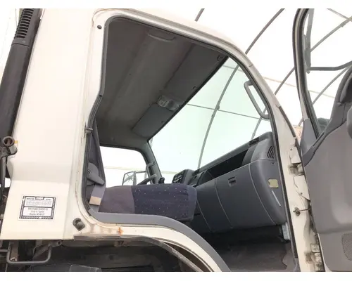 MITSUBISHI FUSO FE649 Cab Assembly
